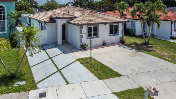 Princetonian Estates, 12300 SW 251st St, Princeton, Florida 33032, image 3