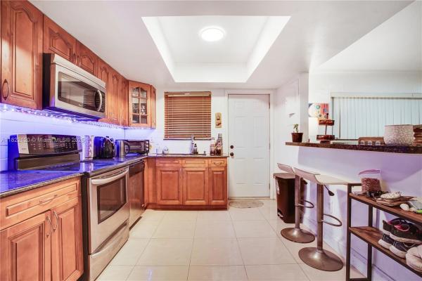 Sans Souci, 11930 NE 19th Dr #7, North Miami, Florida 33181, image 1