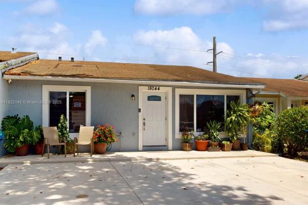 Del Prado Gardens, 18044 NW 41st Pl, Miami Gardens, Florida 33055, image 3