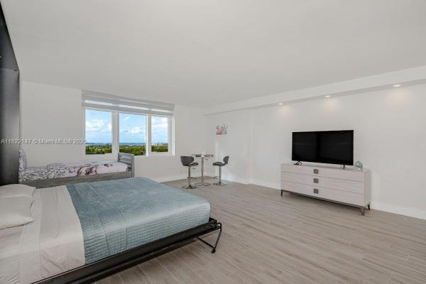Roney Palace, 2301 Collins Ave #1531, Miami Beach, Florida 33139, image 1