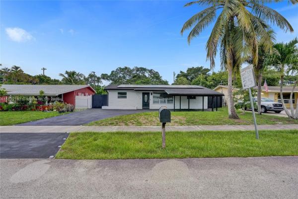 Floral Heights, 1772 SW 43rd Ave, Fort Lauderdale, Florida 33317, image 2