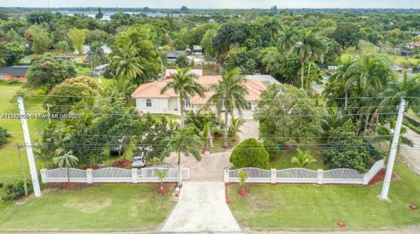18390 SW 200th St, Miami, Florida 33187, image 1