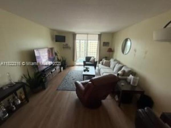 Mediterranea, 117 NW 42nd Ave #1506, Miami, Florida 33126, image 2