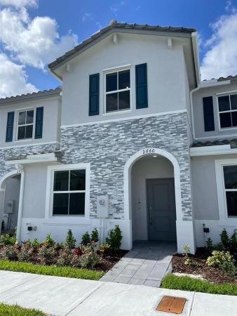 2660 SE 19th St #2660, Unincorporated Dade County, Florida 33035, image 1