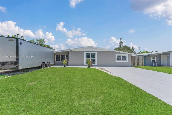 Driftwood Estates, 7540 Simms St, Hollywood, Florida 33024, image 1
