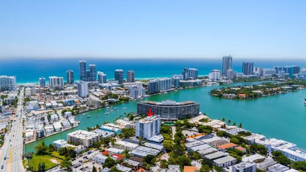 Stanton House, 6900 Bay Dr #6G, Miami Beach, Florida 33141, image 1