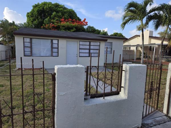 Sunset Manor, 257 E 38th St, Hialeah, Florida 33013, image 1