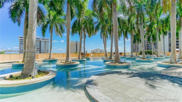 Four Seasons Residences, 1425 Brickell Ave #48C, Miami, Florida 33131, image 1