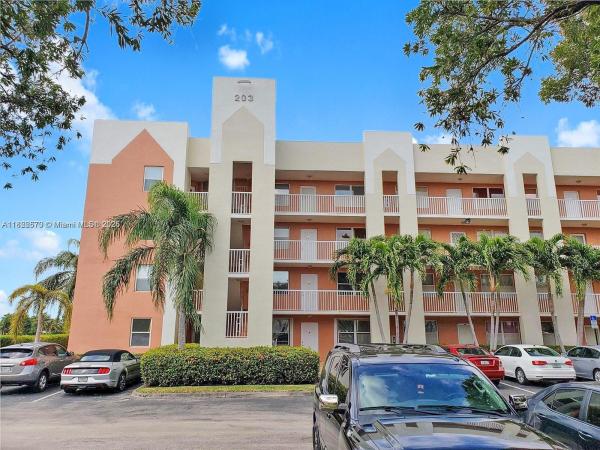 Sunrise Lakes 4, 10208 NW 24th Pl #101, Sunrise, Florida 33322, image 1