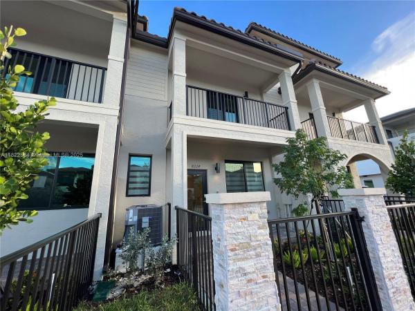 8224 NW 43rd St #8224, Doral, Florida 33166, image 1