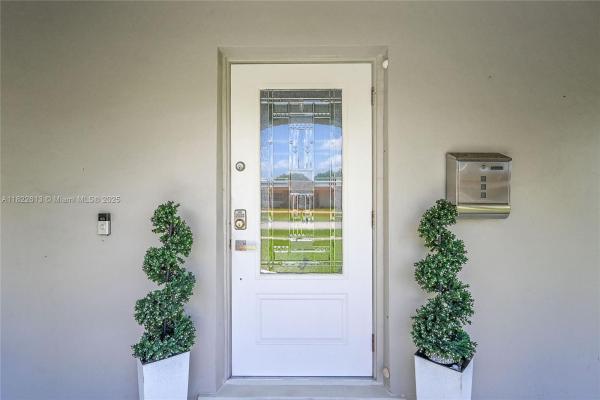 Mirror Lake Estates, 7481 NW 14th St, Plantation, Florida 33313, image 2