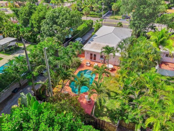 25 NW 95th St, Miami, Florida 33150, image 1