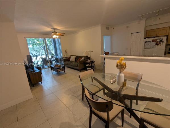 6801 SW 44th St #204, Unincorporated Dade County, Florida 33155, image 1
