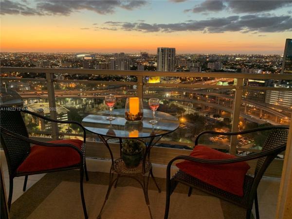 The Ivy At Riverfront, 90 SW 3rd St #3010, Miami, Florida 33130, image 1