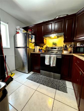 19729 SW 114 Ave #250, Unincorporated Dade County, Florida 33157, image 1