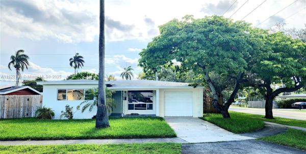 Orangebrook Golf Estates, 826 N 32nd Ct, Hollywood, Florida 33021, image 1