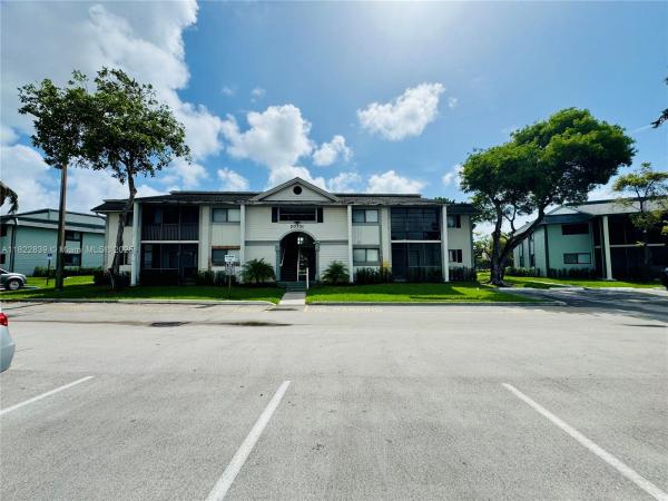 20731 NE 4 Pl #103, Unincorporated Dade County, Florida 33179, image 1