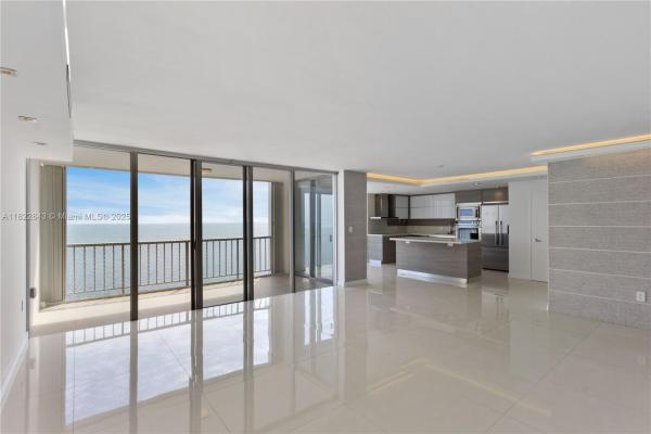 Casa Del Mar, 881 Ocean Dr #18F, Key Biscayne, Florida 33149, image 1