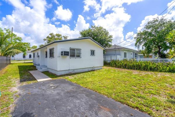 Magnolia, 2135 NW 154th St, Miami Gardens, Florida 33054, image 1