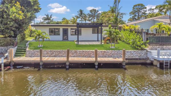 Lauderdale Isles, 2413 Gulfstream Ln, Fort Lauderdale, Florida 33312, image 1