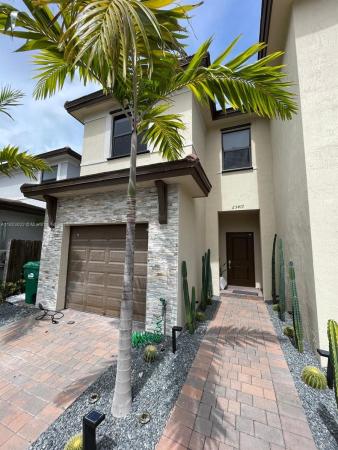 25417 SW 108th Ct, Unincorporated Dade County, Florida 33032, image 1