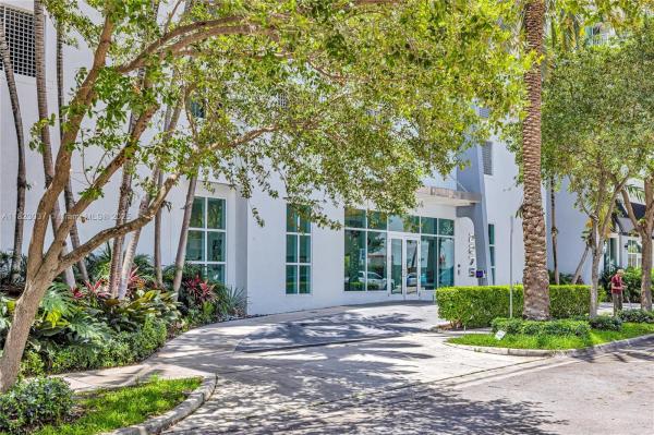 Uptown Lofts, 2275 Biscayne Blvd #504, Miami, Florida 33137, image 1