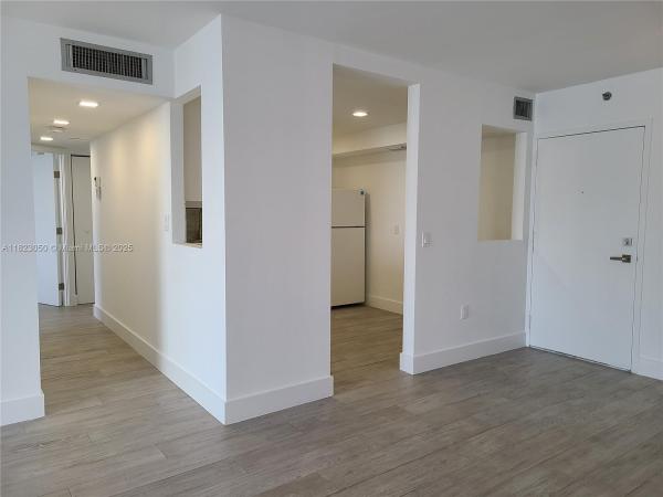 Admirals Port, 2851 NE 183rd St #1812E, Aventura, Florida 33160, image 1