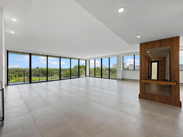 Gables Bath Club, 700 Coral Way #5, Coral Gables, Florida 33134, image 1
