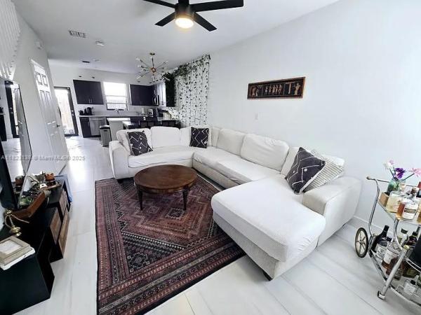 The Edge On 20th, 518 SW 19th Way, Fort Lauderdale, Florida 33312, image 1