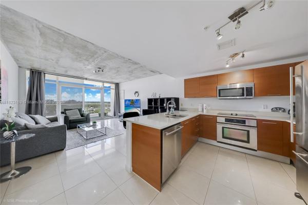 3250 NE 1 Ave #811, Miami, Florida 33137, image 1