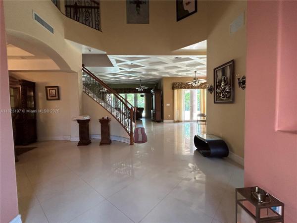 Tamiami No HOA, 13190 NW 6th St, Tamiami, Florida 33182, image 2