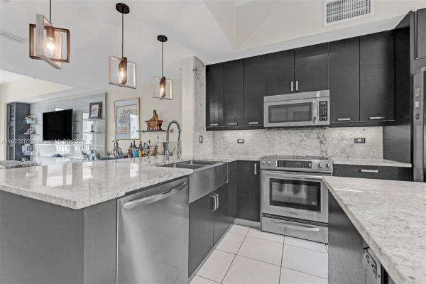The Courtyards At Hollywood Station, 2138 Van Buren St #605, Hollywood, Florida 33020, image 1
