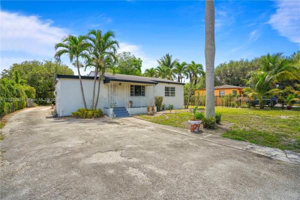 13541 NW 2nd Ave, Miami, Florida 33168, image 1
