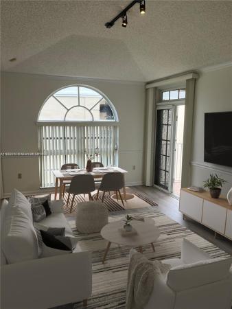 University Inn, 1280 S Alhambra Cir #2416, Coral Gables, Florida 33146, image 1
