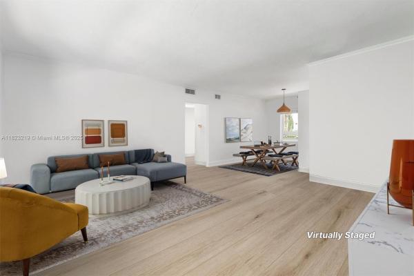 High Pines, 7635 S Red Rd #2, South Miami, Florida 33143, image 3