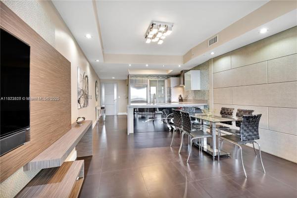 Trump Royale, 18201 Collins Ave #1507, Sunny Isles Beach, Florida 33160, image 1