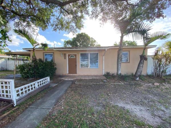 Lake Forest, 4625 SW 32nd Dr, West Park, Florida 33023, image 1