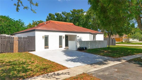 The Country, 4996 SW 95th Ave, Cooper City, Florida 33328, image 1