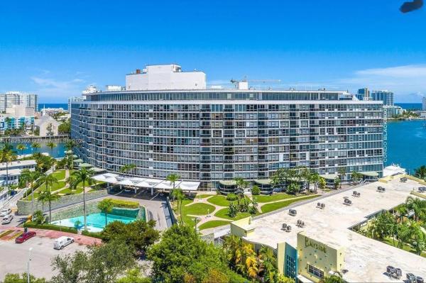 King Cole, 900 Bay Dr #620,622, & 624, Miami Beach, Florida 33141, image 1
