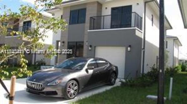 Aurora At Grand Palms, 1159 NW 3rd St, Florida City, Florida 33034, image 1