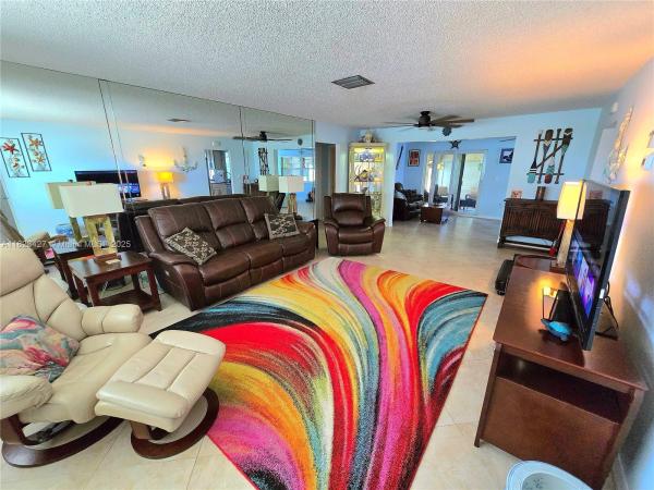 Palm Beach Leisureville, 1711 SW 22nd St, Boynton Beach, Florida 33426, image 2