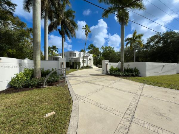 Kendall No HOA, 8390 SW 94th St, Kendall, Florida 33156, image 3