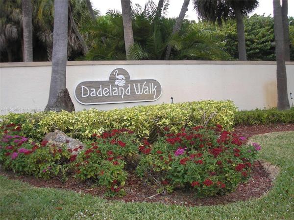 8129 SW 87th Ter, Unincorporated Dade County, Florida 33143, image 1