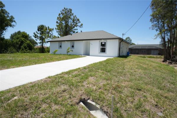 626 Hobart Ave S, Lehigh Acres, Florida 33974, image 1