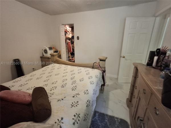 Knollwood Manor, 15724 SW 304th Ter, Leisure City, Florida 33033, image 2