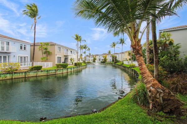 Aventura Lakes, 21025 NE 31st Ave, Aventura, Florida 33180, image 1