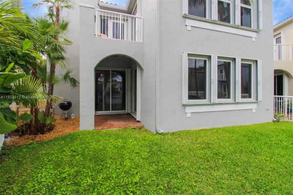 Aventura Lakes, 21025 NE 31st Ave, Aventura, Florida 33180, image 3