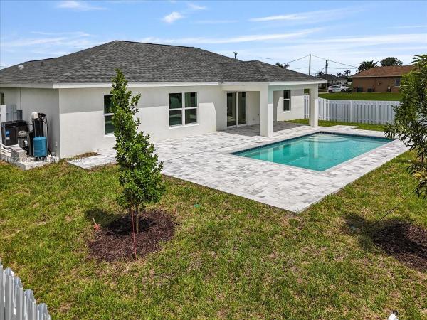 Cape Coral, 1220 Nw 14th Pl, Cape Coral, Florida 33993, image 1