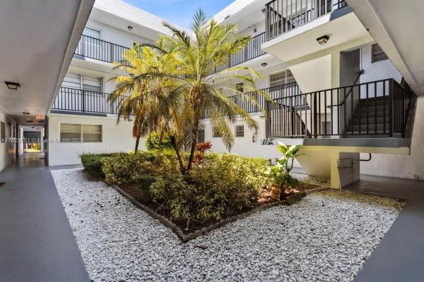 Grove Gardens, 1800 SW 25th St #2102, Miami, Florida 33133, image 1