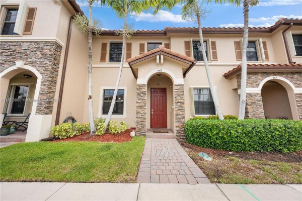 448 SE 32nd Ave, Homestead, Florida 33033, image 1